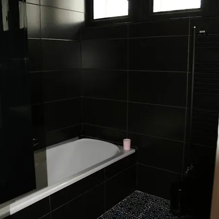 Appartement Superbe T4 A Royan, 2 Minutes A Pied De La Mer. Royan
