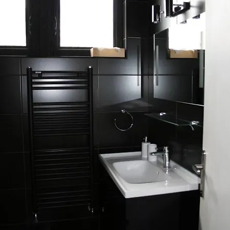 Apartment Superbe T4 A Royan, 2 Minutes A Pied De La Mer. Royan